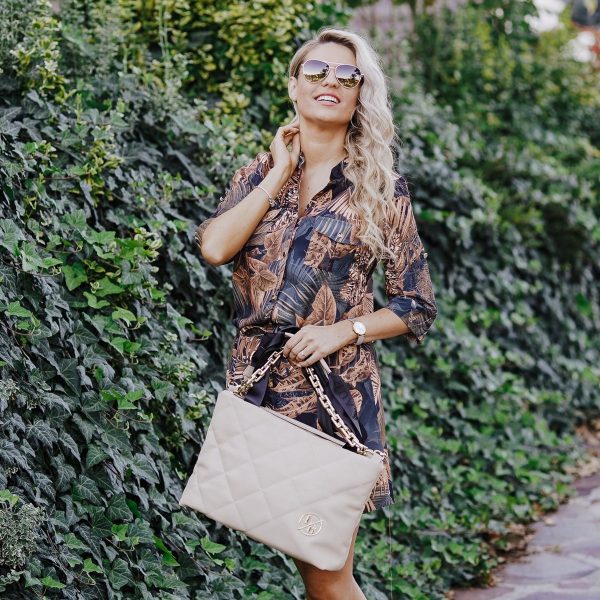 Geanta Shopper Bej Dama Piele Eco Matlasata cu Accesoriu Metalic si Buzunare - Laura Biaggi LBSH245E2108214 5