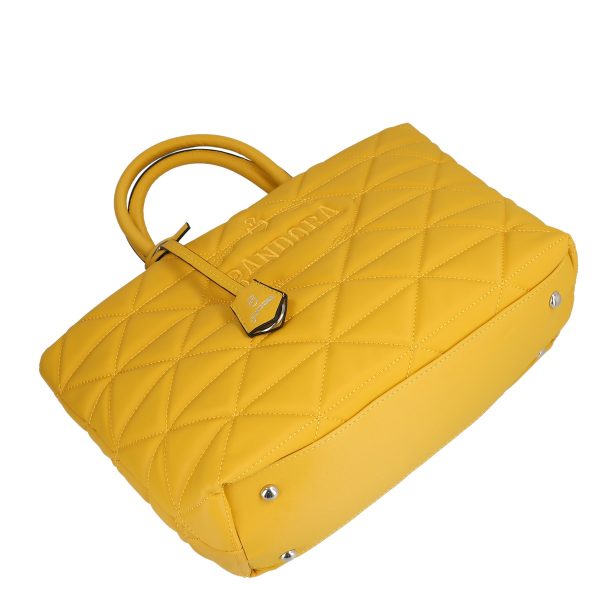 geanta casual pentru femei material impermeabil matlasat galben cu un compartiment spatios si manere bs267p2209062 2