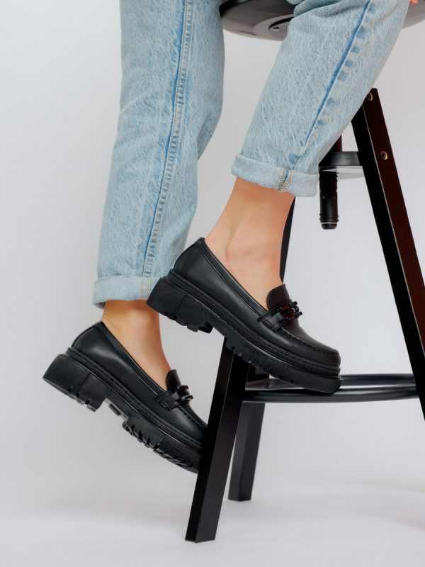 Pantofi loafers piele ecologica negru cu varf rotund BS201PC2301605 4