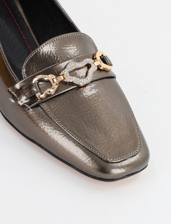 Pantofi din Piele Ecologica culoare platina Lucios cu Toc Jos Eleganti de femei Ornamente cu Pietricele