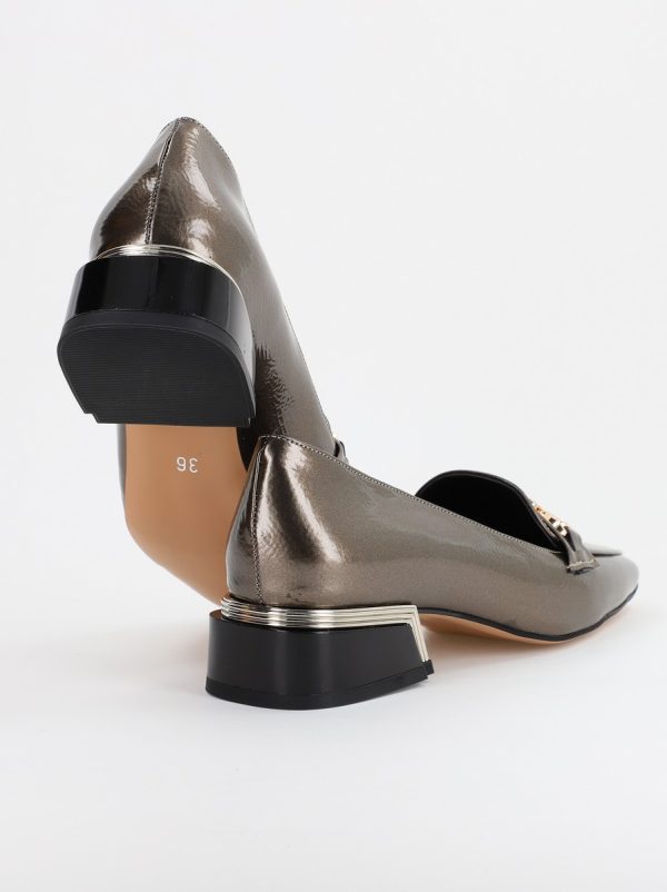 Pantofi din Piele Ecologica Ornamente cu Pietricele culoare platina Lucios cu Toc Jos Eleganti de femei