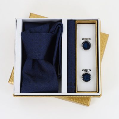 Pachet cadou pentru bărbați - Cravată Bleumarin, Batistă și Butoni în Cutie Aurie BSsetCR2310925
