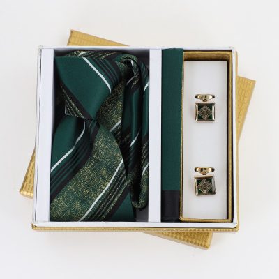 Pachet cadou pentru bărbați - Cravată Verde, Batistă și Butoni în Cutie Aurie BSsetCR2310926