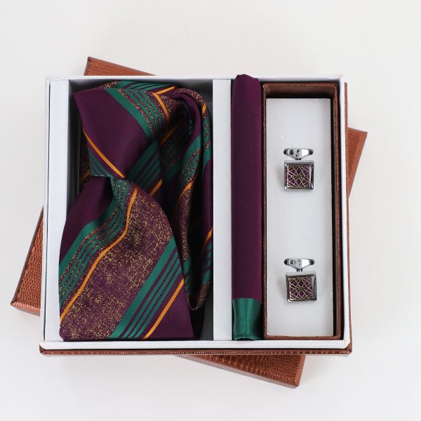 Pachet cadou pentru bărbați - Cravată Violet, Batistă și Butoni în Cutie Maro BSsetCR2310917 5