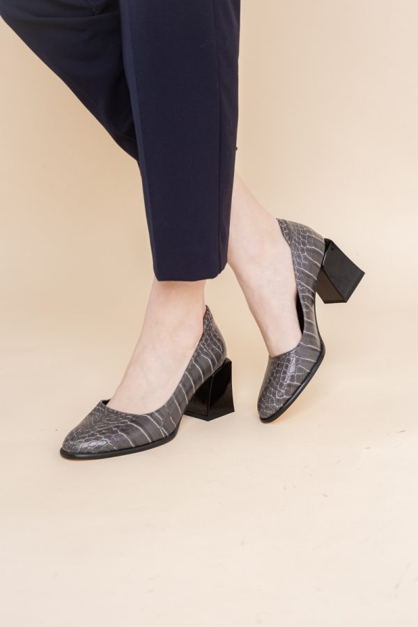 Pantofi cu Toc Gros Piele Ecologica Texturată Varf Rotund culoare Gri Inchis(BS612CAY2401568) 11