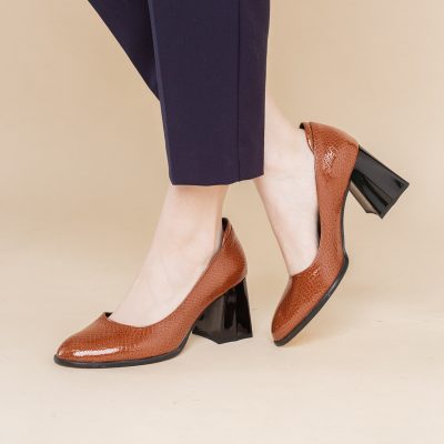 Pantofi cu Toc Gros Piele Ecologica Texturată Varf Rotund culoare Maro lucios(BS6122AY2401555)