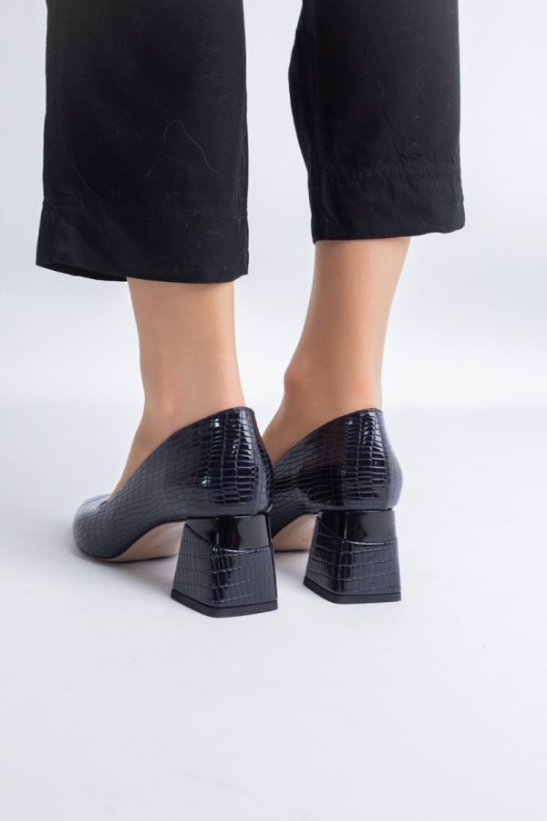 Pantofi Damă cu Toc Gros din Piele Ecologică texturată Bleumarin (BS51AY2402709) 9