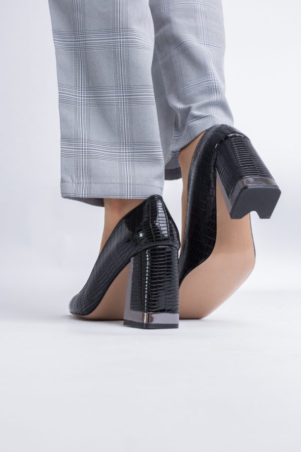Pantofi Damă cu Toc Gros din Piele Ecologică texturată negru BS20AY2402735 7