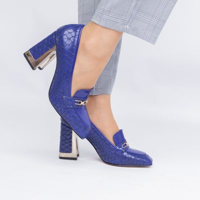 Pantofi Damă cu Toc Gros din Piele Ecologică texturată albastru BS25AY2402724