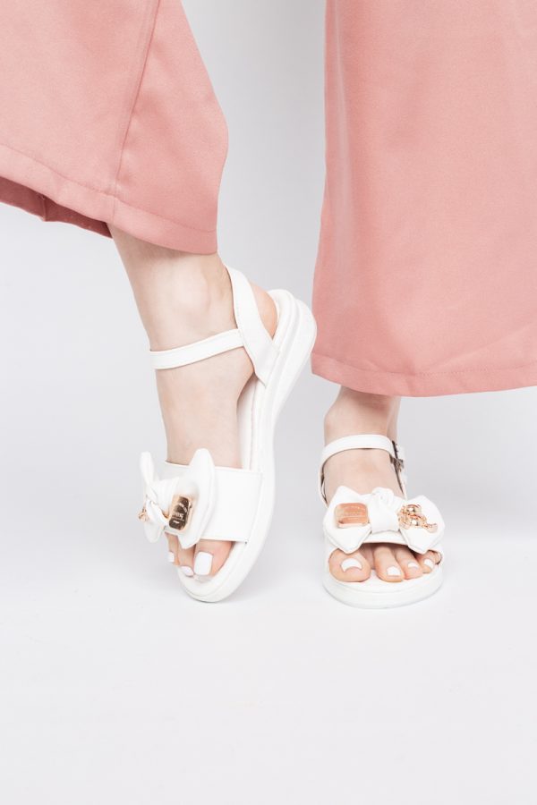 Sandale pentru femei cu fundiță din piele ecologică, culoarea alb (BS410SN2404192) 9
