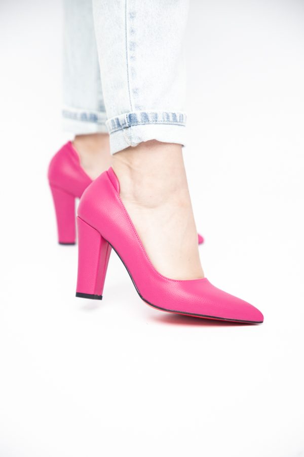 Pantofi pentru Femei cu Toc Gros Piele Ecologică Varf Ascutit culoare Fuchsia - BS980AY2405425 177