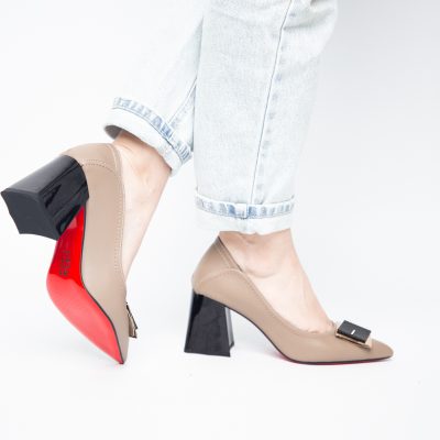Pantofi Femei cu Toc Gros Piele Ecologică Varf Ascutit design cu pietricele Taupe - BS2003D2405415