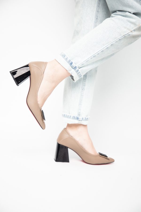 Pantofi Femei cu Toc Gros Piele Ecologică Varf Ascutit design cu pietricele Taupe - BS2003D2405415 175