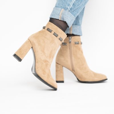 Botine elegante de damă cu toc, din piele ecologică întoarsă, cu fermoar - culoare Taupe BS5005BT2409849