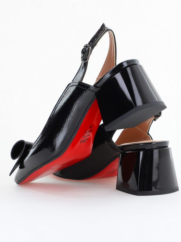 Pantofi Damă Decupați cu Toc Gros Negru lac din Piele Ecologică Nicoletta BS810-1D2505330 121